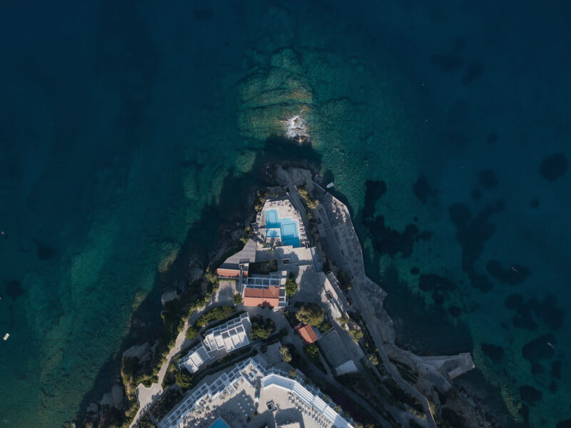 Peninsula Resort & Spa